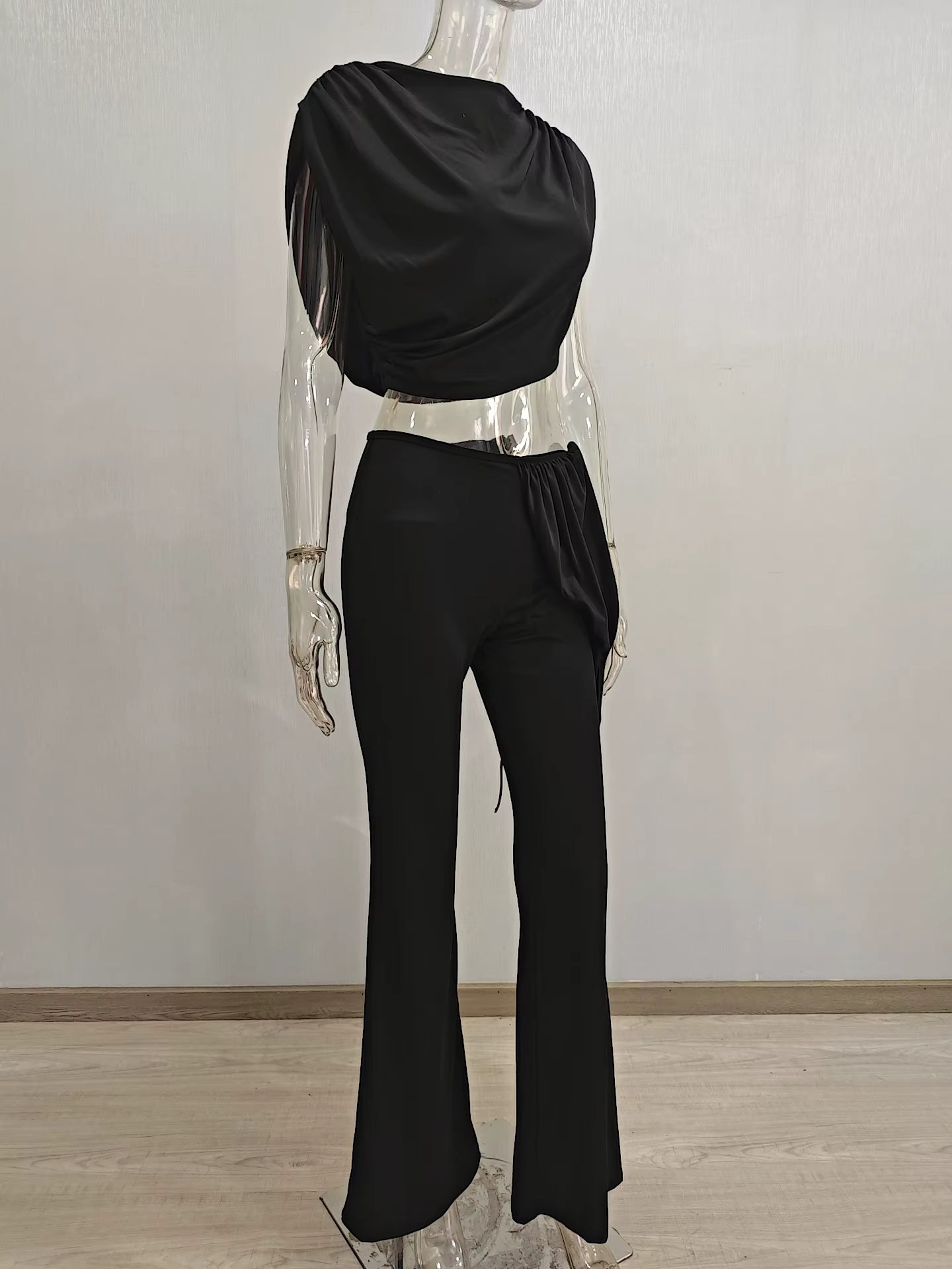 Sasha Pleated 2-Piece Pant Set