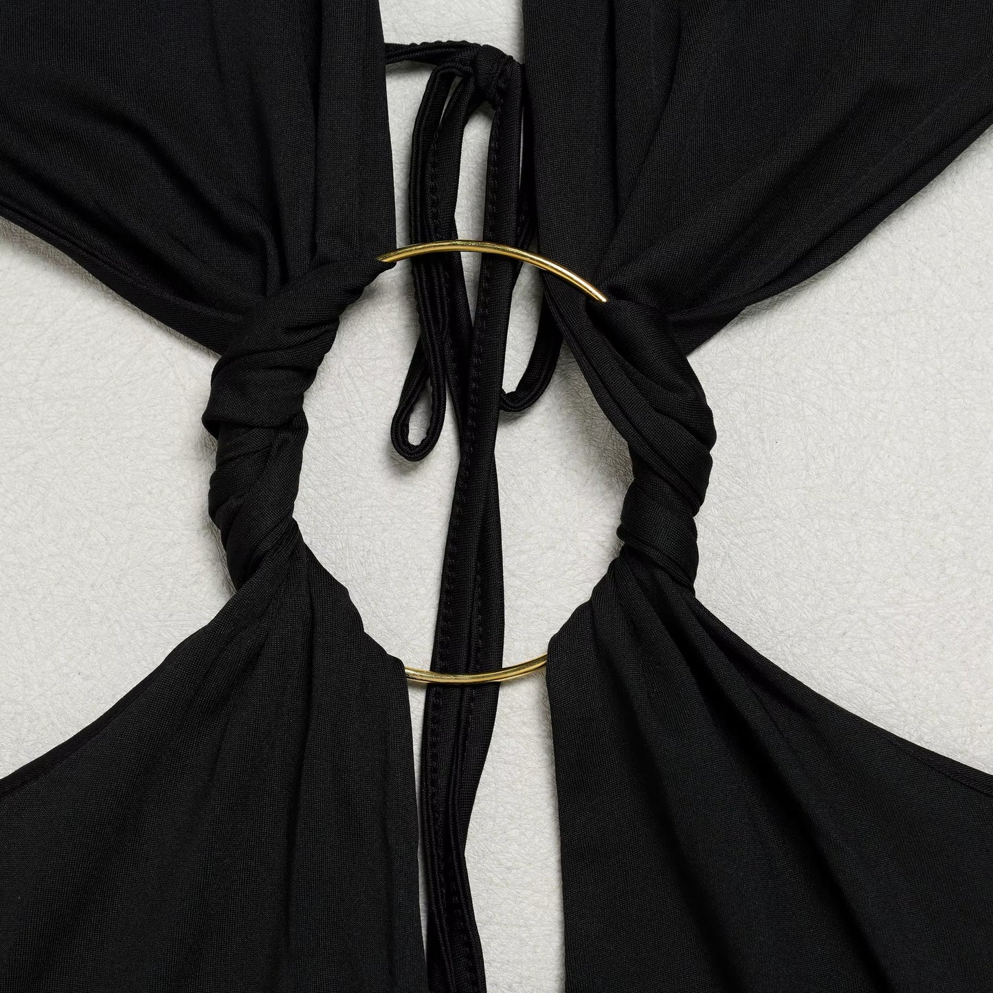 Sloane Key Hole Detailed Backless Halter Dress